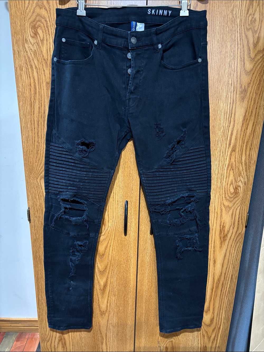 Divided Black Skinny Jeans